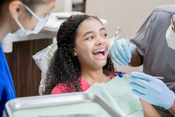 Best Emergency Gum Treatment in Cherryland, CA